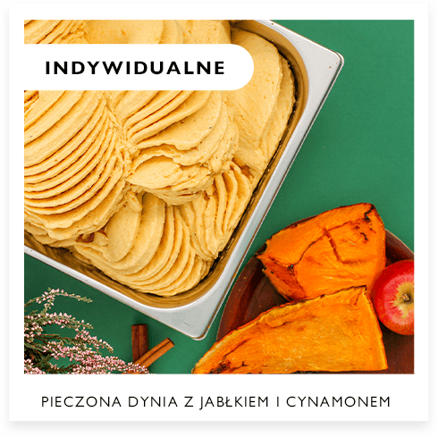 Indywidualne: pieczona dynia z jabłkiem i cynamonem w kuwecie, kawałki dyni i jabłka