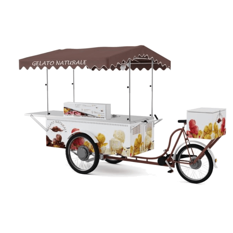 Rower gastronomiczny Gelato Naturale z ladą chłodniczą, brązową markizą z napisem Gelato Naturale i skrzynią z tyłu